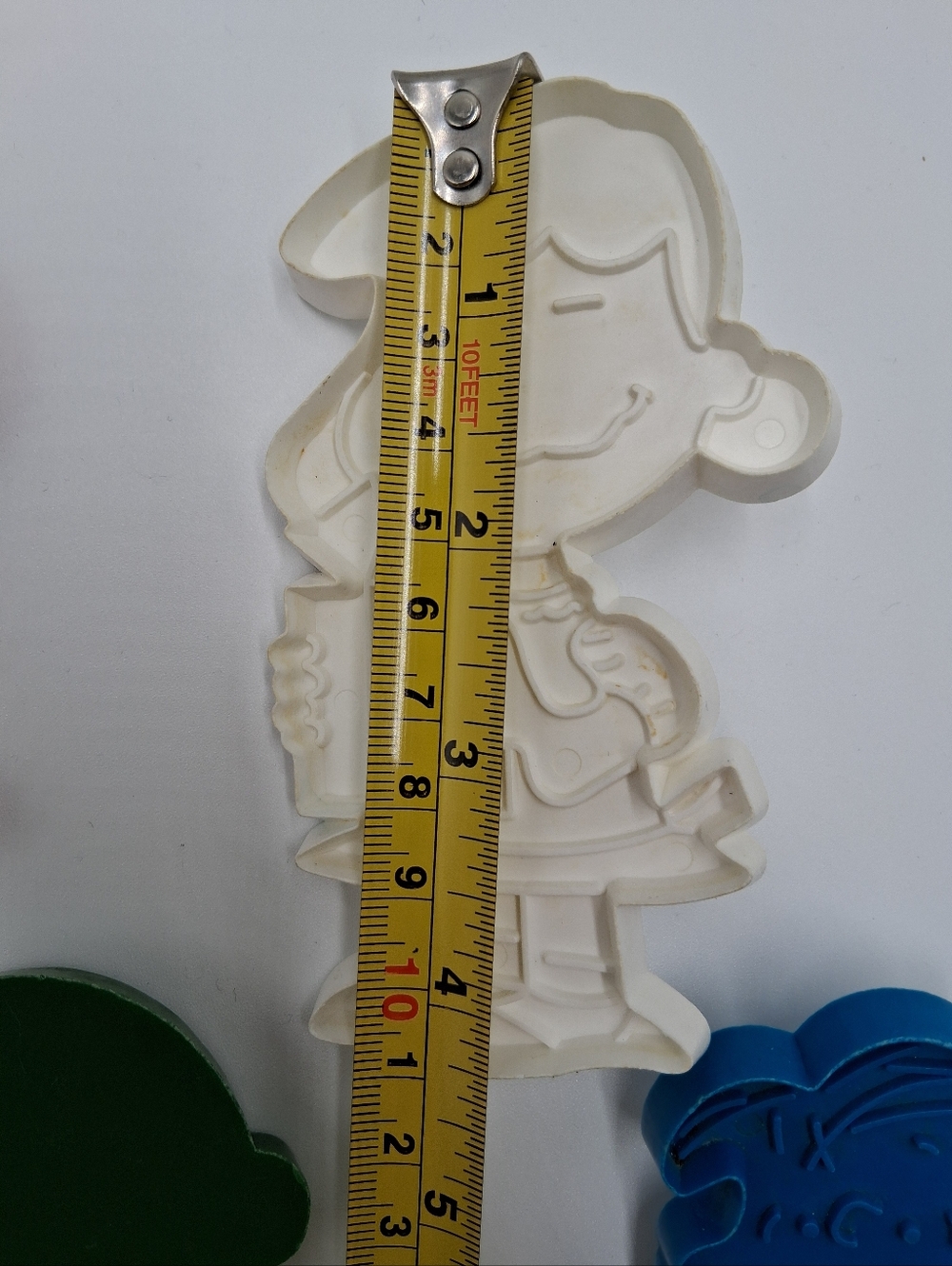 Peanuts Holiday Cookie Cutters - Picture 4 of 10